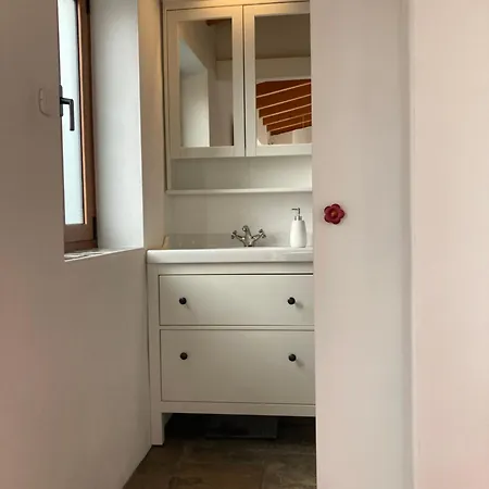 別荘 Bodega Linda *